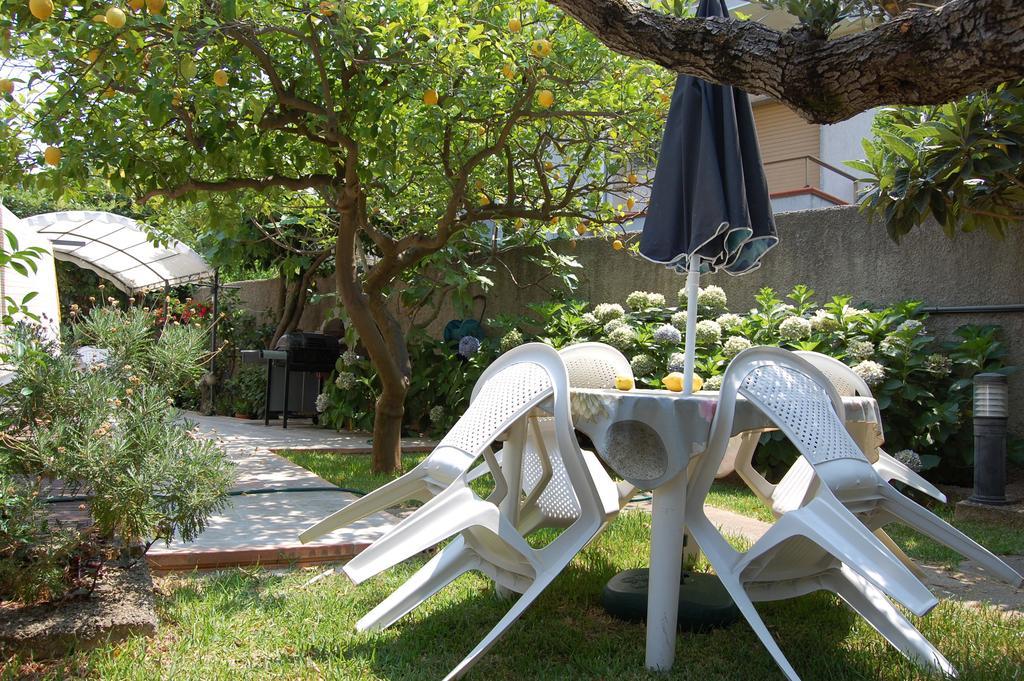 B&B Villa Francesca Soverato Marina Luaran gambar