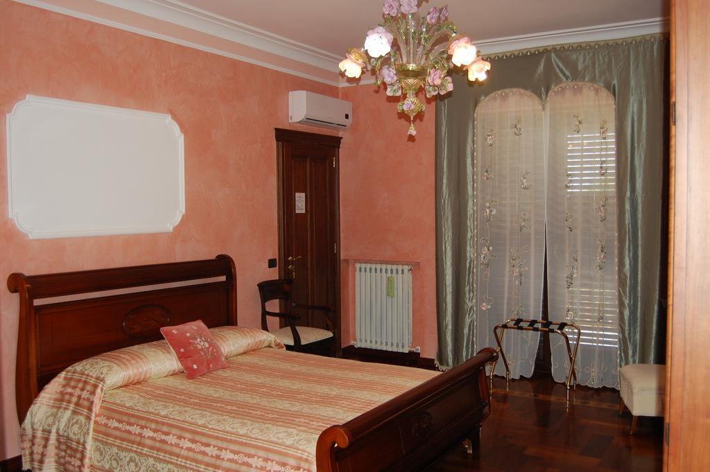 B&B Villa Francesca Soverato Marina Bilik gambar