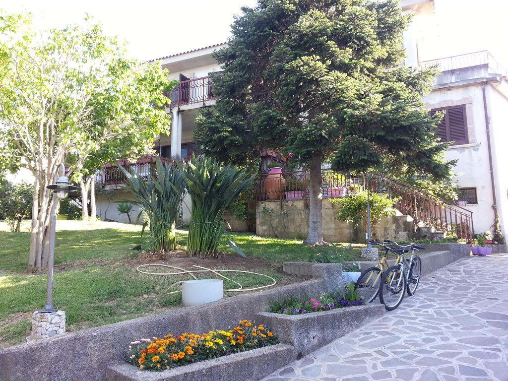 B&B Villa Francesca Soverato Marina Luaran gambar