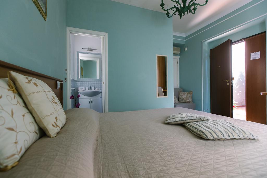 B&B Villa Francesca Soverato Marina Luaran gambar